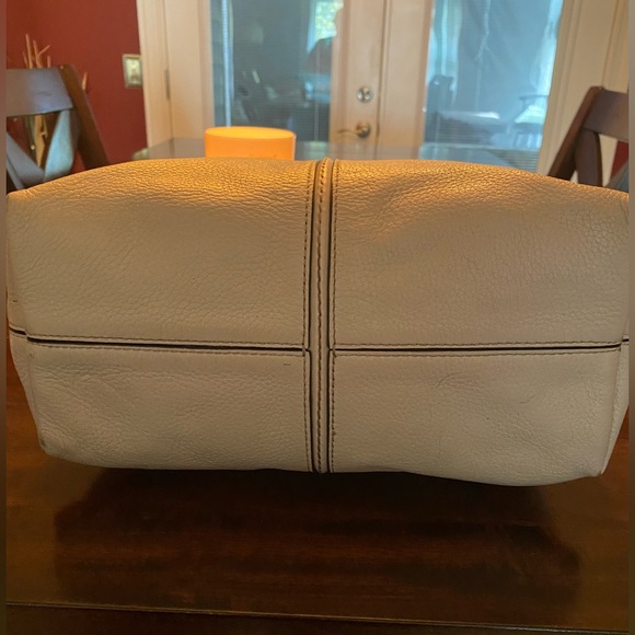 Michael Kors  Leather Shoulder Bag - Picture 6 of 11